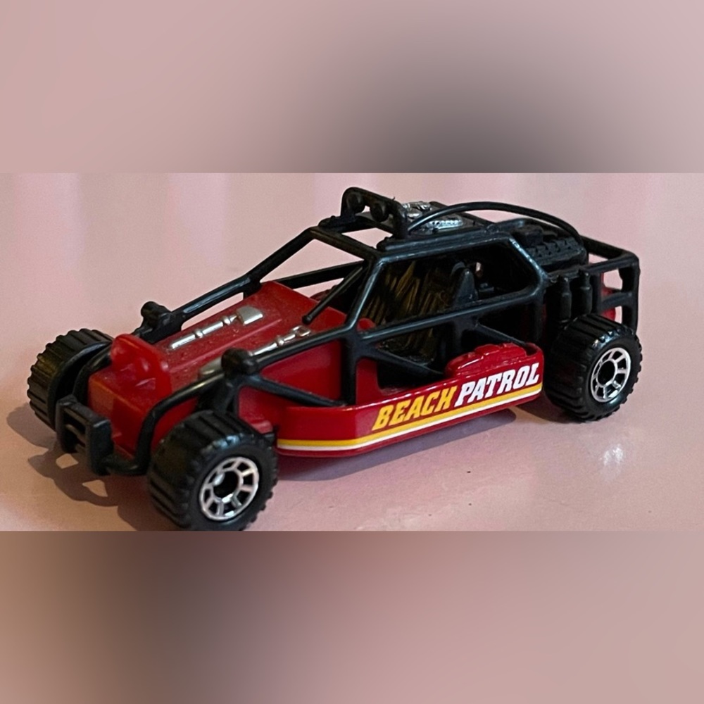 Matchbox Dune Buggy V8 Motor Sand Red w/Black Roll Cage & Seats 1:61 Scale
